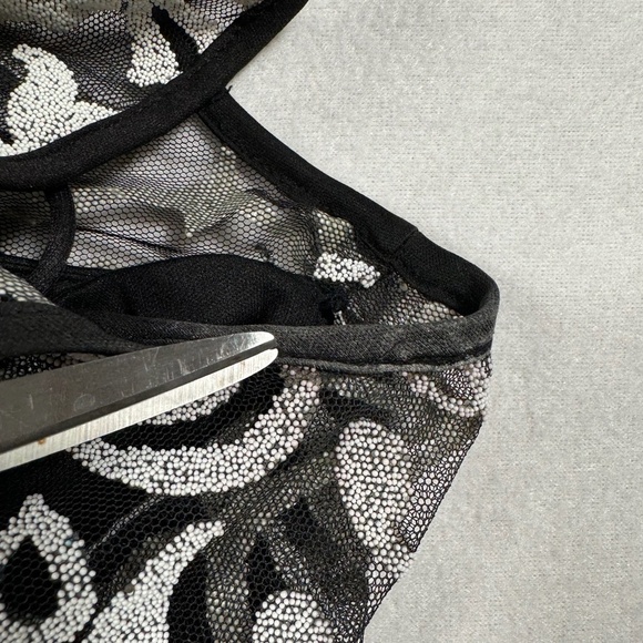 Adrianna Papell Hailey Cap Sleeve Beaded Mini Dress Womens Size 12 Black White - Picture 13 of 14